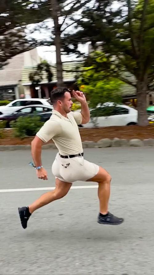 外国跑步网红男生,外国跑步网红男生的励志征程